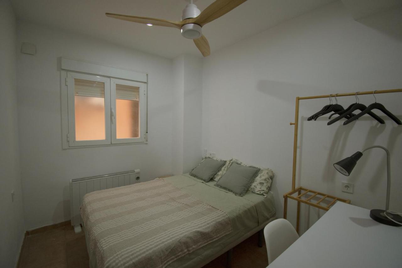 Habitacion En Casa De 3 Habitaciones En Centro Historico 그라나다 외부 사진
